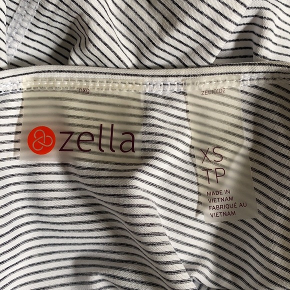 WOMENS Zella Workout Tank - Picture 4 of 4